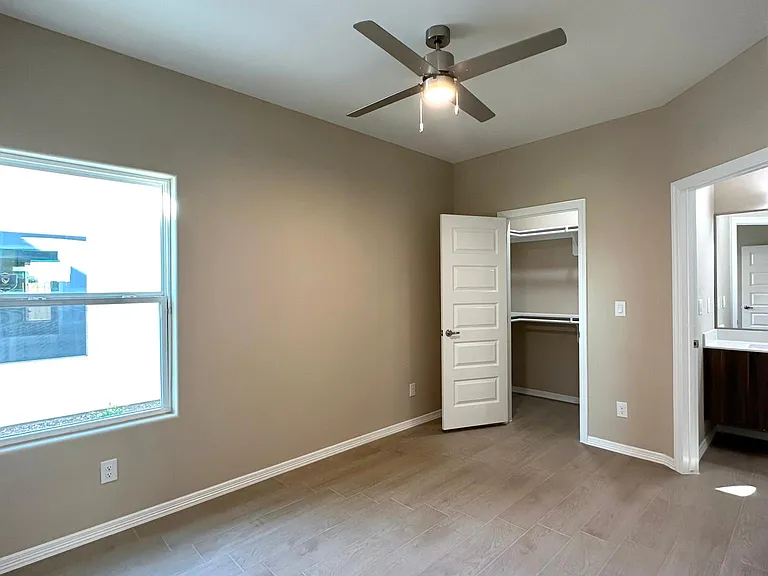 2914 W Kenwood St #1 — Photo 12