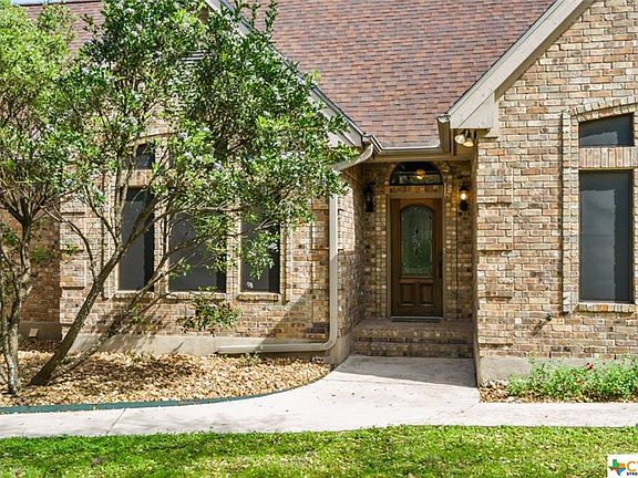 5th image of 221 Quarry Springs Dr