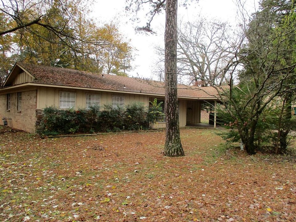 1st image of 2513 Bradley Ln