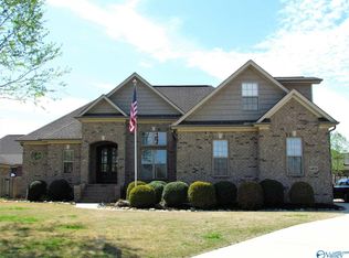 14925 Sabre Dr, Athens, AL 35613