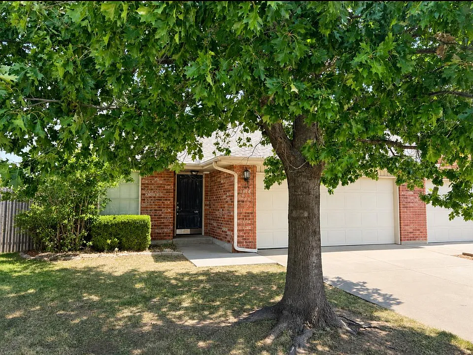 3614 Janus Cir