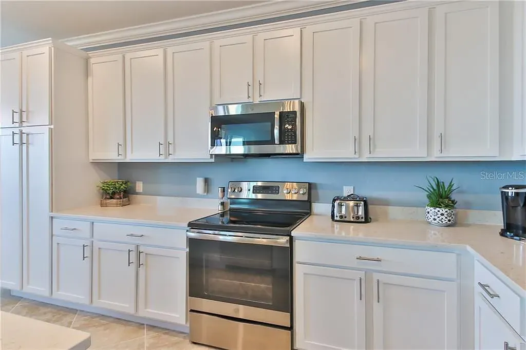 2 bed, 1151 sqft, $3,000 — Photo 1