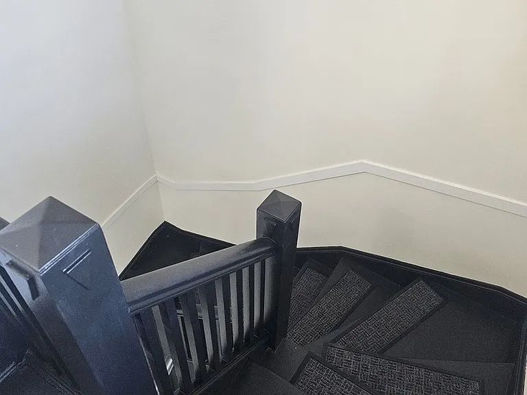 6152 S Kolin Ave — Photo 5