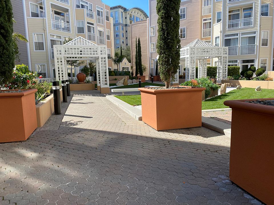 1st image of 550 Ortega Ave APT 124