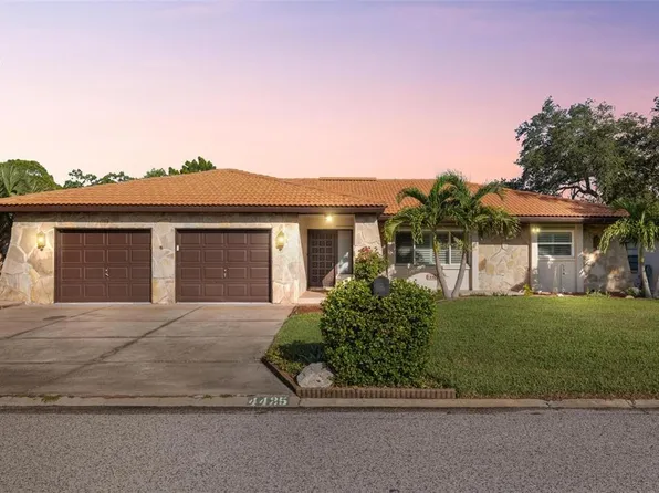 4425 Reeves Rd, New Port Richey, FL 34652