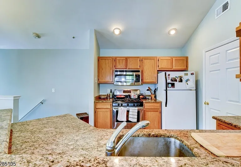 5803 Tudor Dr — Photo 12