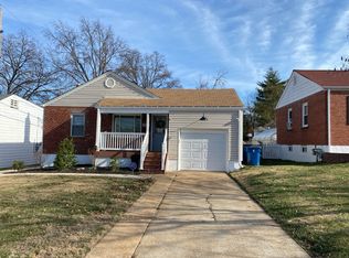 9810 Huntingdon Ln, Saint Louis, MO 63123