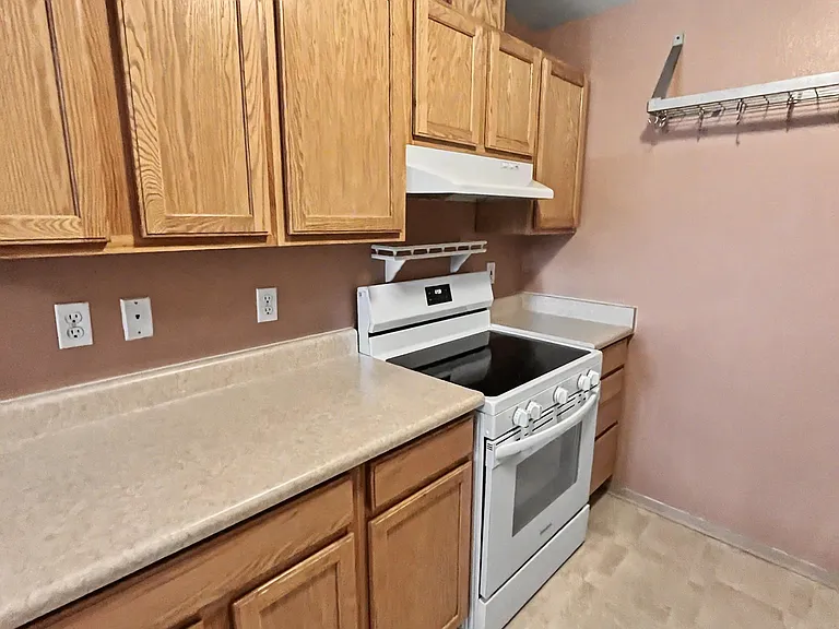 1405 W 27th Ave #1-307 — Photo 3
