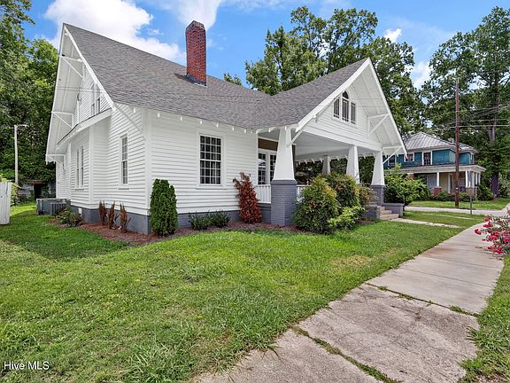 3rd image of 700 Kenan Street W