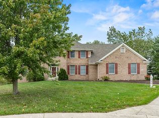 2330 Longleaf Dr, Fort Wayne, IN