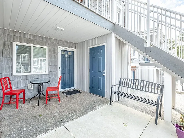 Forest View Apartments — Photo 8