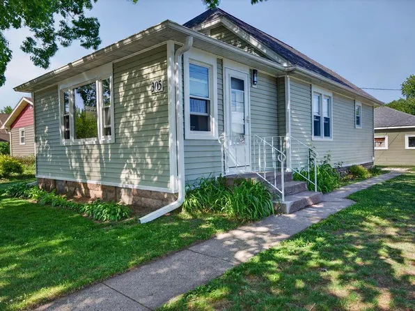 305 1st AVENUE E E, Holmen, WI 54636