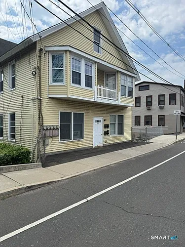 265 East Ave #1 Photo 1