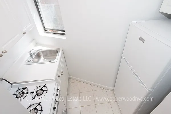 Rented by Copperwood Real Estate | media 19