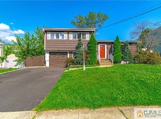 18 Andrew St, Old Bridge, NJ