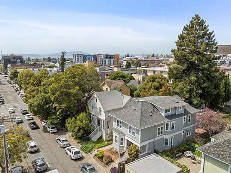 2211 Haste St — Photo 9