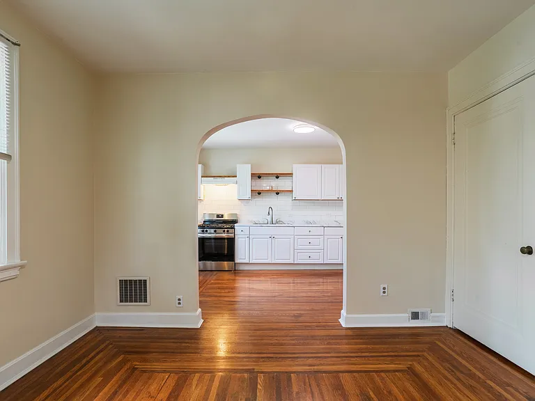 2956 Harrison Ave #3 — Photo 13