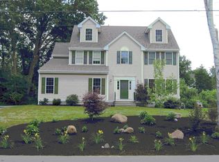 85 Pleasant St, Ayer, MA 01432