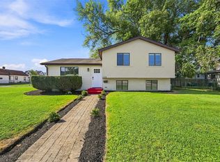 1128 1st Ave, Coraopolis, PA 15108