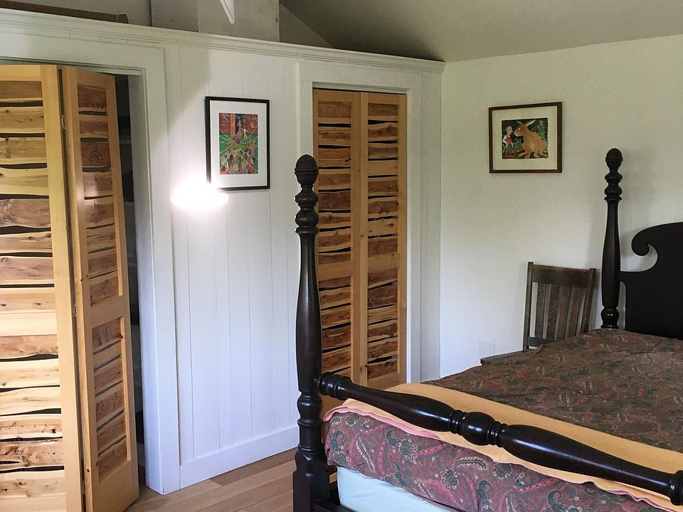 2nd image of 176 Long Plain Rd