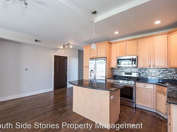 4th image of 4235-37 S Calumet Ave #7218639