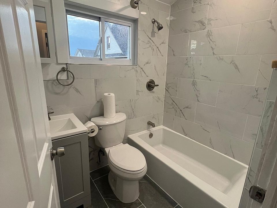 1st image of 8906 188th St Floor 2