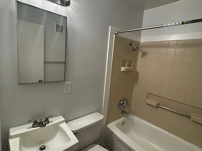 1230 Brookside Drive — Photo 22