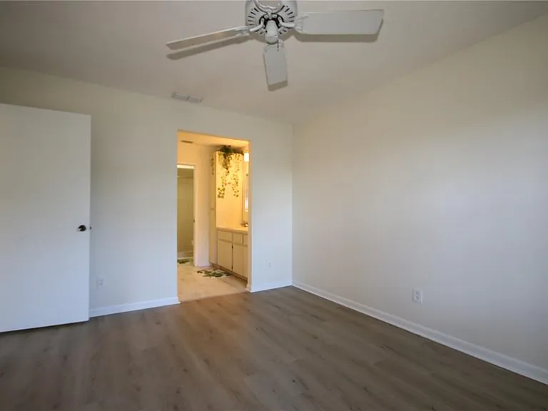 1535 Nursery Rd #403 — Photo 11