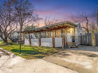 245 Conner Plz, Lewisville, TX 75057