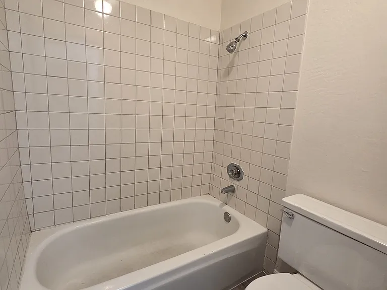 3103 Lucero Ct — Photo 17