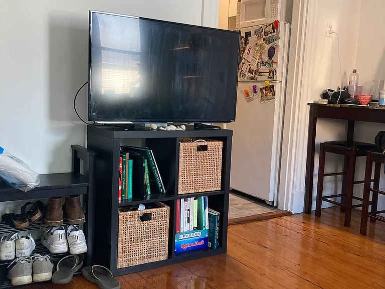 94 Pearl St #1 — Photo 4