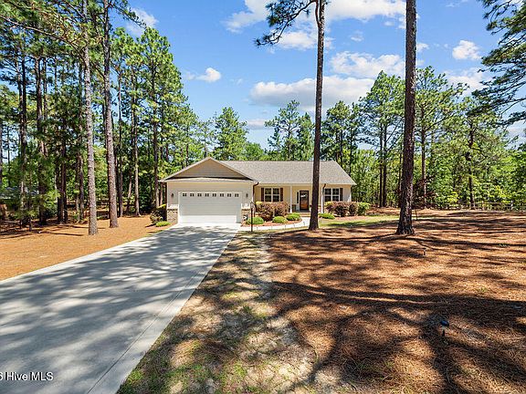 3rd image of 34 N Shamrock Drive