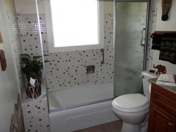 4th image of 413 Haskins Dr