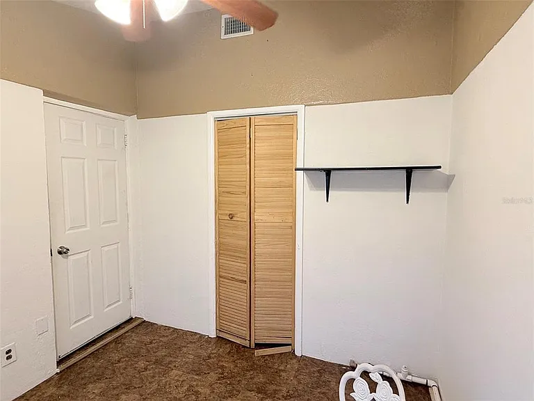 5541 Lown St N #SOUTH — Photo 22