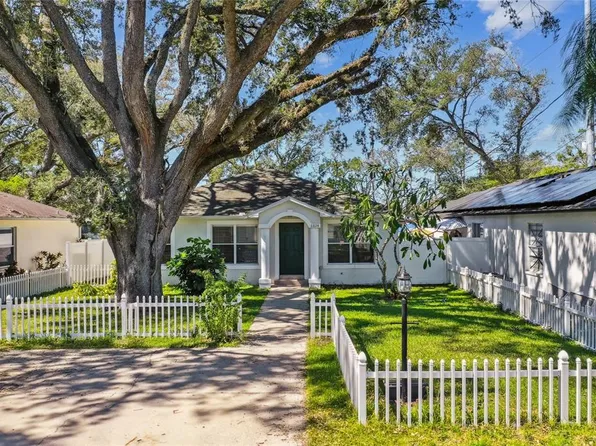 6824 N Sterling Ave, Tampa, FL 33614