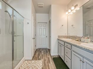 6424 W Fairmont Ave, Fresno, CA 93723