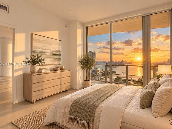 3rd image of 1400 Biscayne Blvd #1606