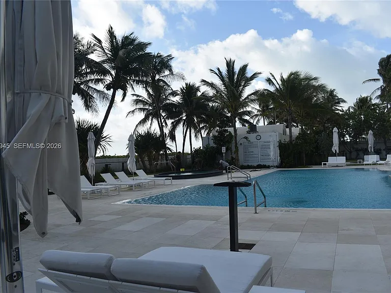 6365 Collins Ave #3804 — Photo 33