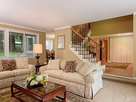 2nd image of 2227 Sahalee Dr E