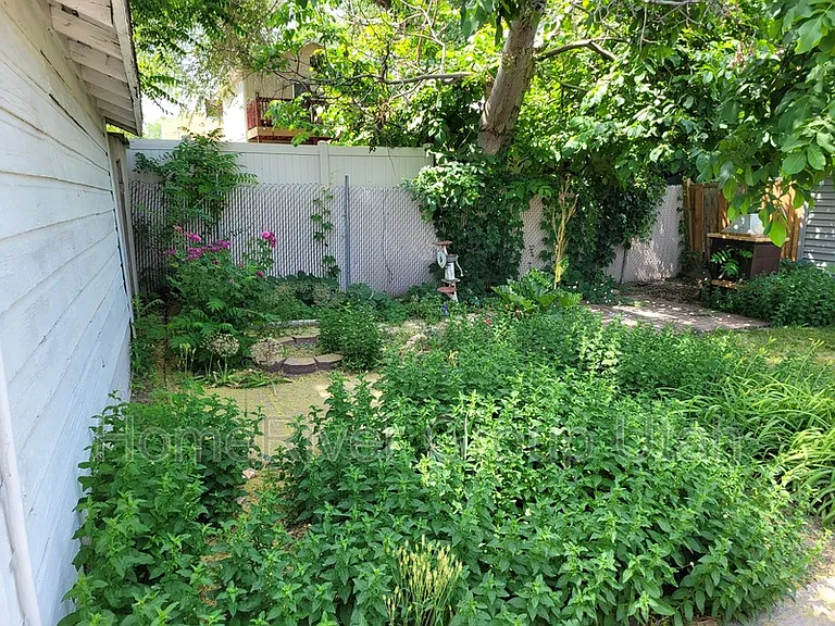 632 E Wilson Ave — Photo 20