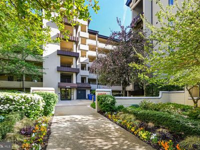 6060 California Cir APT 309, Rockville, MD, 20852