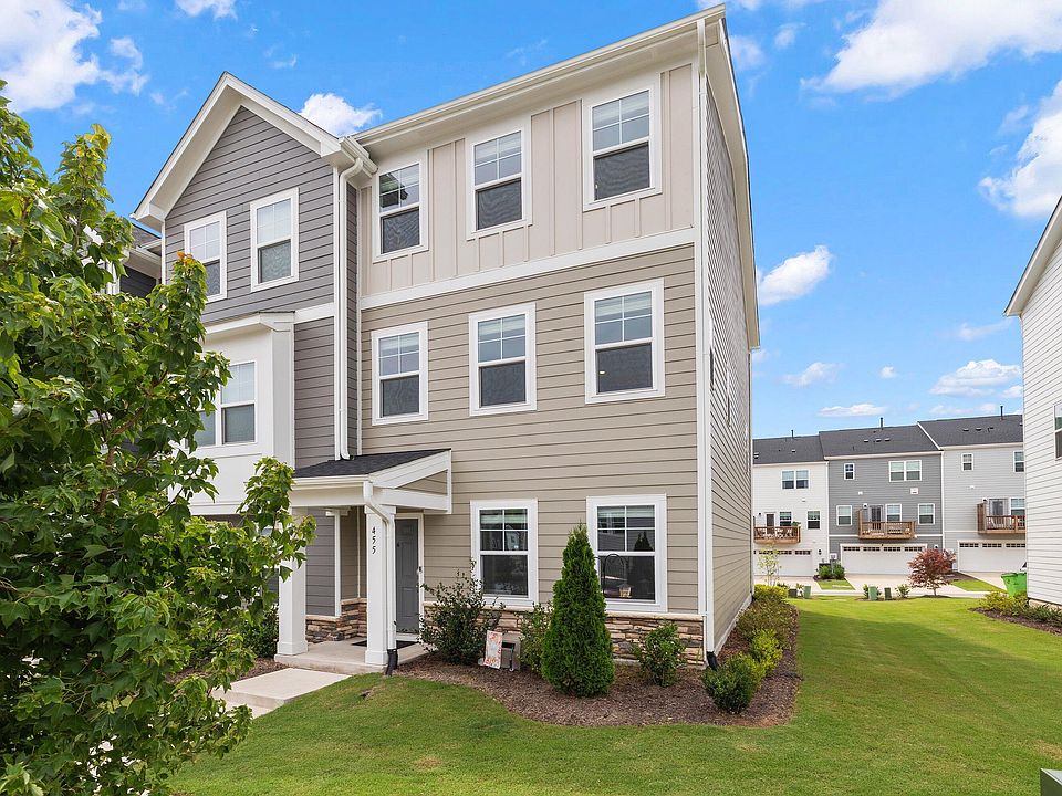 1st image of 455 Deercroft Dr