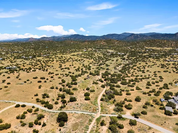 62 Camino Tetzcoco #64, Santa Fe, NM 87508