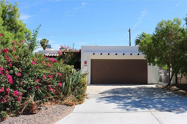 1st image of 52200 Avenida Obregon