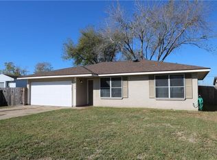 3606 E Rio Grande St, Victoria, TX 77901
