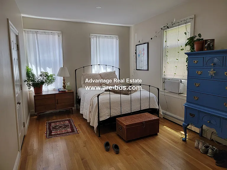 49 Union St #1 — Photo 27