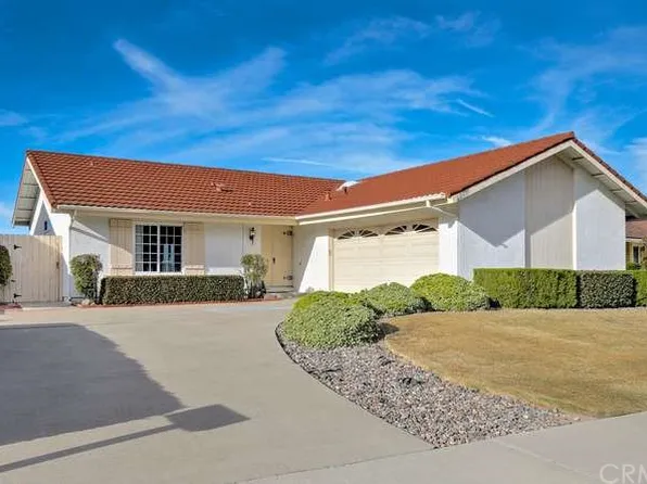 23771 Calle Hogar, Mission Viejo, CA 92691