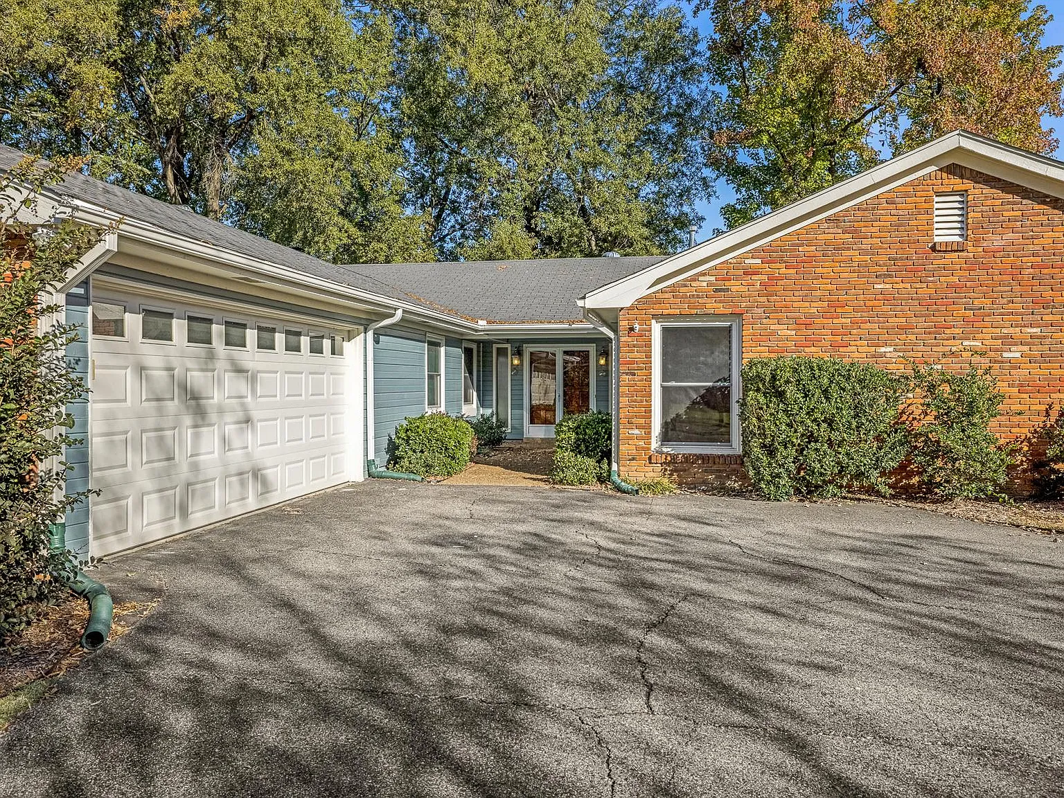8044 Neshoba Rd — Photo 2