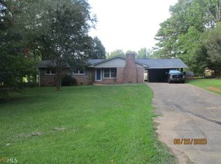 32 Witcher Cir, Newnan, GA 30263