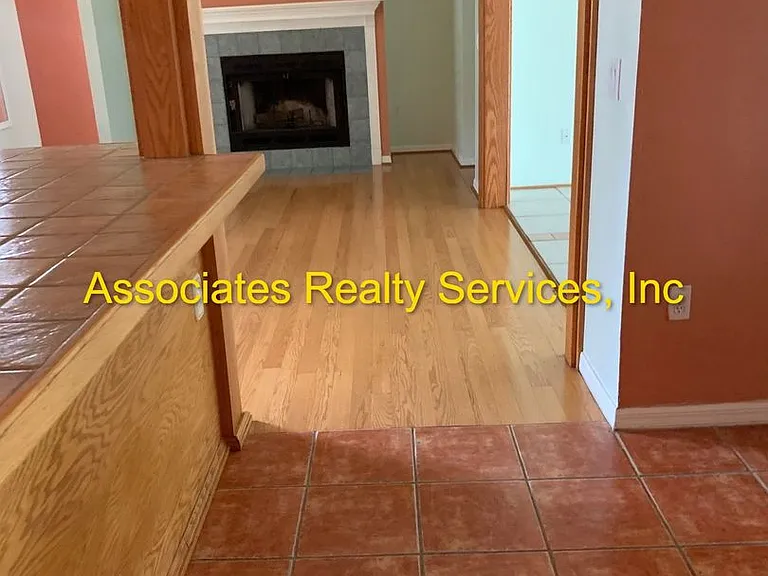 10335 NW 13th Ln — Photo 18